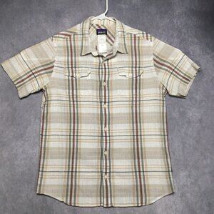 Patagonia Men Organic Cotton Shirt size Large Plaid Short Sleeve Button Up Sheer